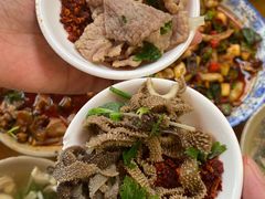 -谢老五跷脚牛肉·非遗传承店