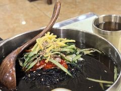 -服务大楼冷面(延大店)