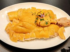 正宗湛江安铺鸡-明本湛江鸡•海鲜小厨(陈家祠店)