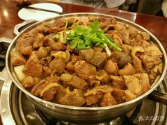 -乡村驴肉馆羊蝎子