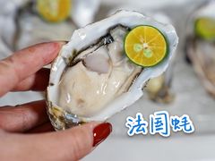 生蚝刺身-佛山希尔顿酒店·融誉亚洲美食荟