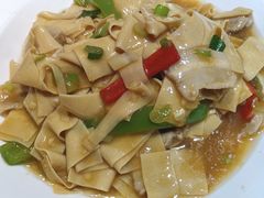 青椒炒豆皮-李老哈·东北菜(宋园路店)