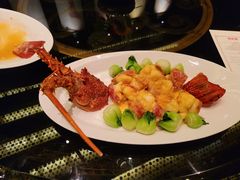 黑蒜大千虾球-北京四季酒店·采逸轩