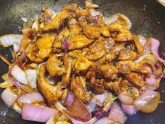 -胡须佬鸡煲四季火锅店(石厦西村直营店)