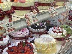 -花花卷卷·鲜食蛋糕(静安久光百货店)
