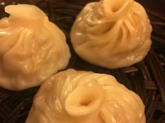 -佬钱湾仔(衣裳街店)