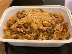 -老头爱马仕酸豇豆炒饭(丰富路店)