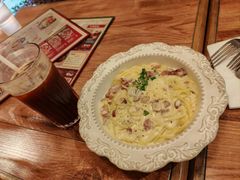 -玛格萝妮比萨屋(陆家浜路店)