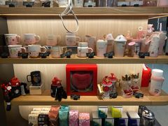 零售区-星巴克(杭州大厦C座店)