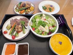 -爱陪伴尊享月子中心(国际店)