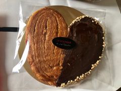 巧克力蝴蝶酥-Salon de The de Joel Robuchon(外滩18号店)
