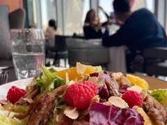 油浸鸭腿沙拉-atta bj(国贸商城店)