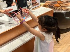 -Laderach 莱德拉(上海环贸iapm店)