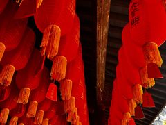 -龙华寺