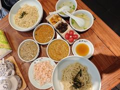 -裕兴记•蟹黄面馆(人民广场店)