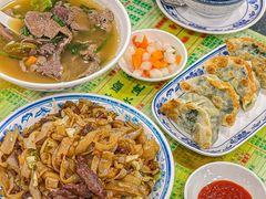红豆伴名三色-顺记冰室(宝华路店)