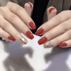 -Pink You美甲洗眉纹绣定制中心