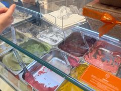 -VENCHI 闻绮(上海佛罗伦萨小镇店)