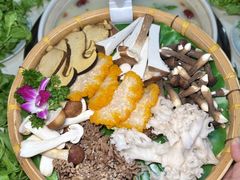 -土连锅·现熬养生汤锅(梁家巷店)
