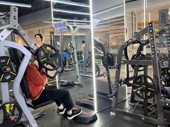 -超鹿运动(五四路恒力城店)