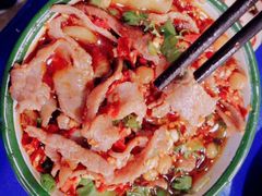 -马路边边串串香形象店(磐石路店)