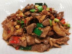 -饭怕鱼·黄焖鲟龙鱼(湖大店)