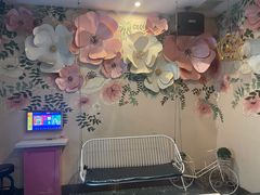 -范特西FANTASY量贩式KTV(民主广场店)