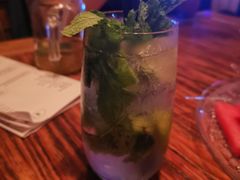 -胡桃里乐队酒馆(鎏嘉码头店)