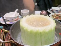 -得意咚瓜·顺德鱼生·冬瓜火锅(深圳首店)