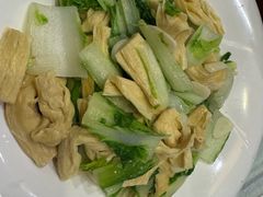 -七味轩中华传统文化主题酒楼(泽信广场店)