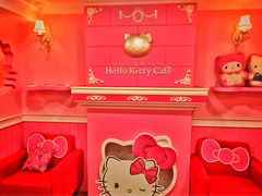 -Hello Kitty Cafe(弘大店)