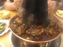 -超越炭火牛蛙火锅鸡(河东店)