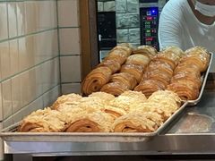 -Dough&Joe团憩(瑞虹天地月亮湾店)