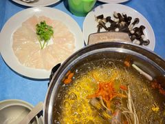 -千岛蚝高压锅生蚝·人参火锅(白云万达店)