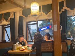 -六合居(温江店)