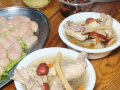 -威邵鸡煲(西华路总店)