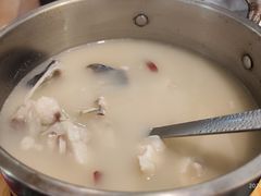 川芎白芷浸鱼头-文记壹心鸡(宝华路店)