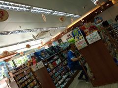 -全家便利店(梅园路店)