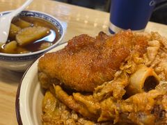 -丽丽三鲜螺蛳粉(田林路店)