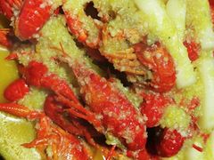 剁椒蒜蓉鲜辣小龙虾-龙虾风暴(松江店)