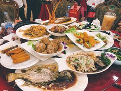-友鹏海鲜(新宜白大道店)