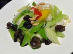 -高第街56号餐厅(泰安万达店)