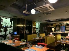 大堂-绿茵阁牛扒餐厅(客村店)