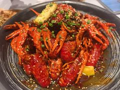 -肥肥虾庄·金牌油焖大虾(杨园滨江时代walk店)