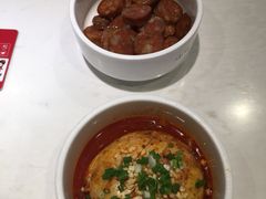 -渝是乎川渝小炒(新世界百货望京店)