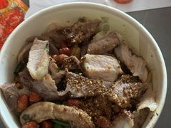 -阿阳牛腩腌面店