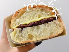 -沁屋面包店(人民东路店)