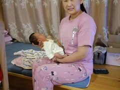 -爱月宝月嫂·育儿嫂(哈尔滨总店)