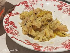 黑松露花菜梗-维园悦谱·海派家常菜(乌鲁木齐南路店)