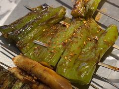 -三个大叔烤羊肉串·歌手驻唱·碳烤鲜肉(西三旗店)